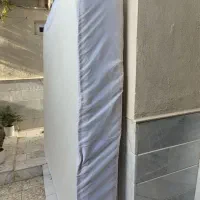 تخت دونفره به همراه تشک رویال و عسلی کنار تخت|تخت و سرویس خواب|قم, انسجام|دیوار