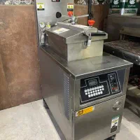 تجهیزات فست فود و رستوران در حد نو