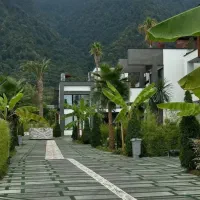 205متری داخل شهرک دونبش سند و جواز