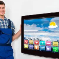 نصب تلویزیون روی دیوار و میز و راندازی اندروید