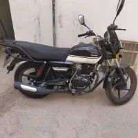 موتورکی وی ۲۰۰