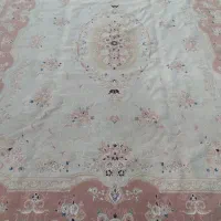 فرش زمینه کرم