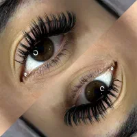 تخفیف ۵۰درصدی اکستنشن مژه، کاشت هیدن