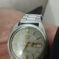 ساعت مچی|ساعت|نیشابور, شهرآرا|دیوار