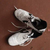 کفش فوتسال|کیف، کفش، کمربند|اسفراین, |دیوار