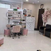 اجاره میز ناخن و تخت مژه|اجارهٔ دفتر کار، اتاق اداری، مطب|تهران, کرمان|دیوار