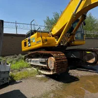 بیل400 کف گمرک تهران(2008)