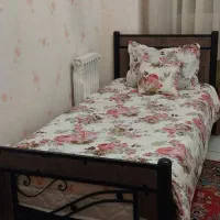 تخت یک نفره