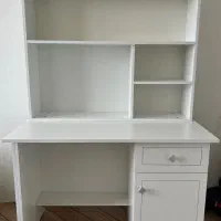 میز تحریر کاملا نو