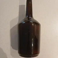 بطری شیشه ای چوب پنبه خور برای نگهداری آب انگور