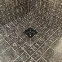 کاشی کار. سرامیک. رفع نم. بین کابینت نصب قرنیز