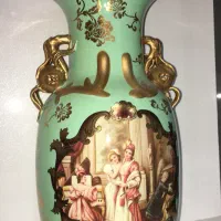 گلدان عتیقه در حد نو مناسب جهیزیه