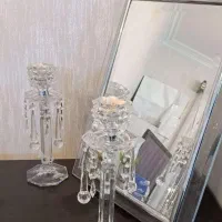 آینه و شمعدان آماریس