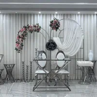 تشریفات  جایگاه پشت  عروس  چمن مصنوعی صندلی پلکسی