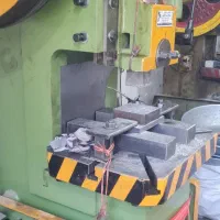 کارگر ساده ونیمه وارد