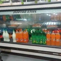 یخچال ویترینی تمیز