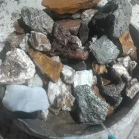 سنگ برای دکور آکواریوم