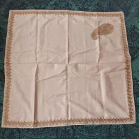 رومیزی سوزن دوزی نو قدیمی رومیزی گلدوزی|پرده، رانر، رومیزی|مشهد, نرگس (شهرک غرب)|دیوار