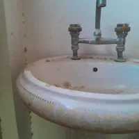 روشویی با شیر