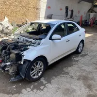 سراتو مدل 95 تصادفی
