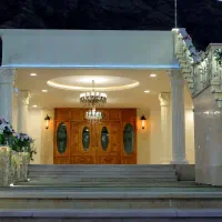 باغ تالار لاورز