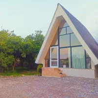 باغ جنگلی کلبه سوییسی شهرکی