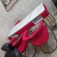 میزدونفره ناخن بغل لمسه درحدنو