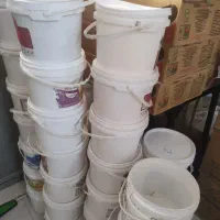 سطل پلاستیکی درب دار