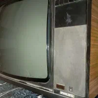 تلویزیون قدیمی|کلکسیون اشیاء عتیقه|بوشهر, |دیوار