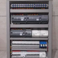 برقکار برقکش برقکاری برقکشی برق کار برق کشی|خدمات پیشه و مهارت|یزد, |دیوار