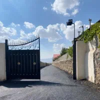 فروش ۳۰۰متر زمین متری ۲۸۰۰ تک برگ انشعابات