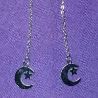 گوشواره بخیه ای مدل ماه‌و‌ستاره