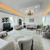 ۱۰۴ متر ۲خواب /خوش نقشه /فول امکانات /آلاله شرقی