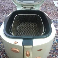 سرخ کن  اصلی و تمیز|اجاق گاز و لوازم برقی پخت‌وپز|بروجرد, |دیوار