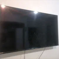 ال ای دی اسنوا 55 اینچ شکسته