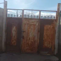 درب حیاط|مصالح و تجهیزات ساختمان|سیلاخور, |دیوار