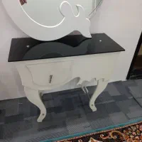 آینه|آینه|قم, ولیعصر|دیوار