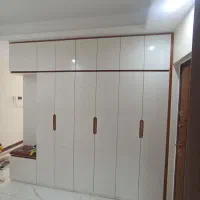 طراحی و ساخت کمد دیواری باکسی (قابل جابجایی )
