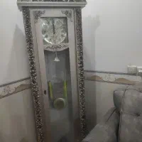 ساعت ایستاده