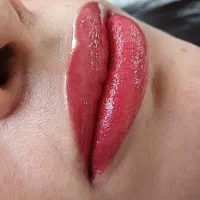 شیدینگ لب،کاورتتوی قدیمی،فیبروز ابرو،بن مژه،میکرو|خدمات آرایشگری و زیبایی|رشت, گلسار|دیوار