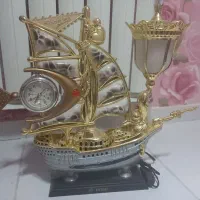 آباژور و ساعت، نو