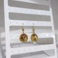 مانکن|بدلیجات|کلاله, |دیوار