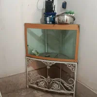 آکواریوم با پایه فرفورژه