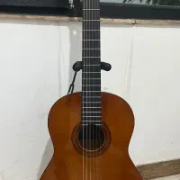 گیتار C40