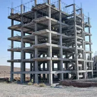 استخدام پیمانکار ساختمانی