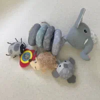 آویز مارپیچ کریر، کالسکه و تخت