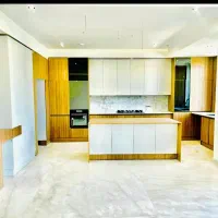 بلوار وکیل اباد هفت تیر آپارتمان ۲۰۰ متر لوکس صفر