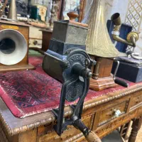 قهوه خوردکن انتیک وقدیمی
