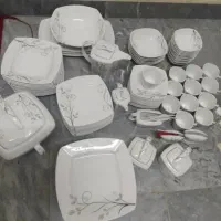 سرویس چینی ۱۸ نفره مقصود|ظروف سرو و پذیرایی|قم, پردیسان|دیوار