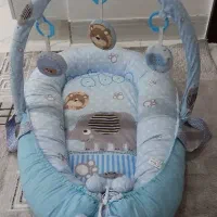 تشک نوزادی گارددار و دارای اسباب بازی